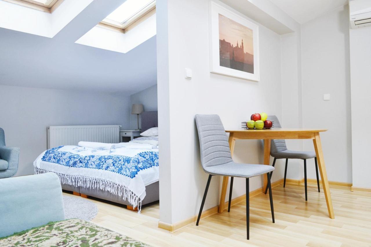 21 Florianska Street Apartments Краків Екстер'єр фото