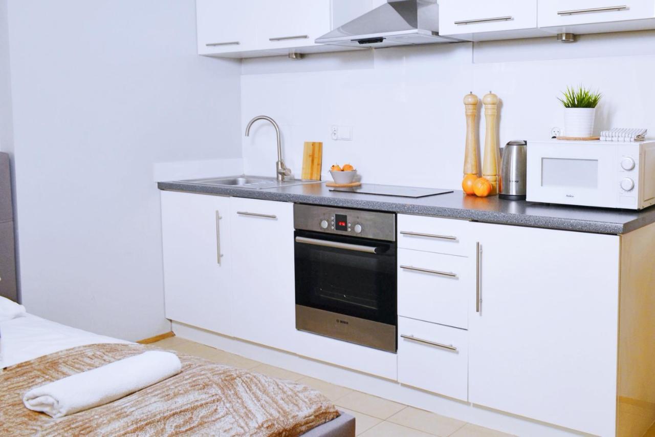 21 Florianska Street Apartments Краків Екстер'єр фото
